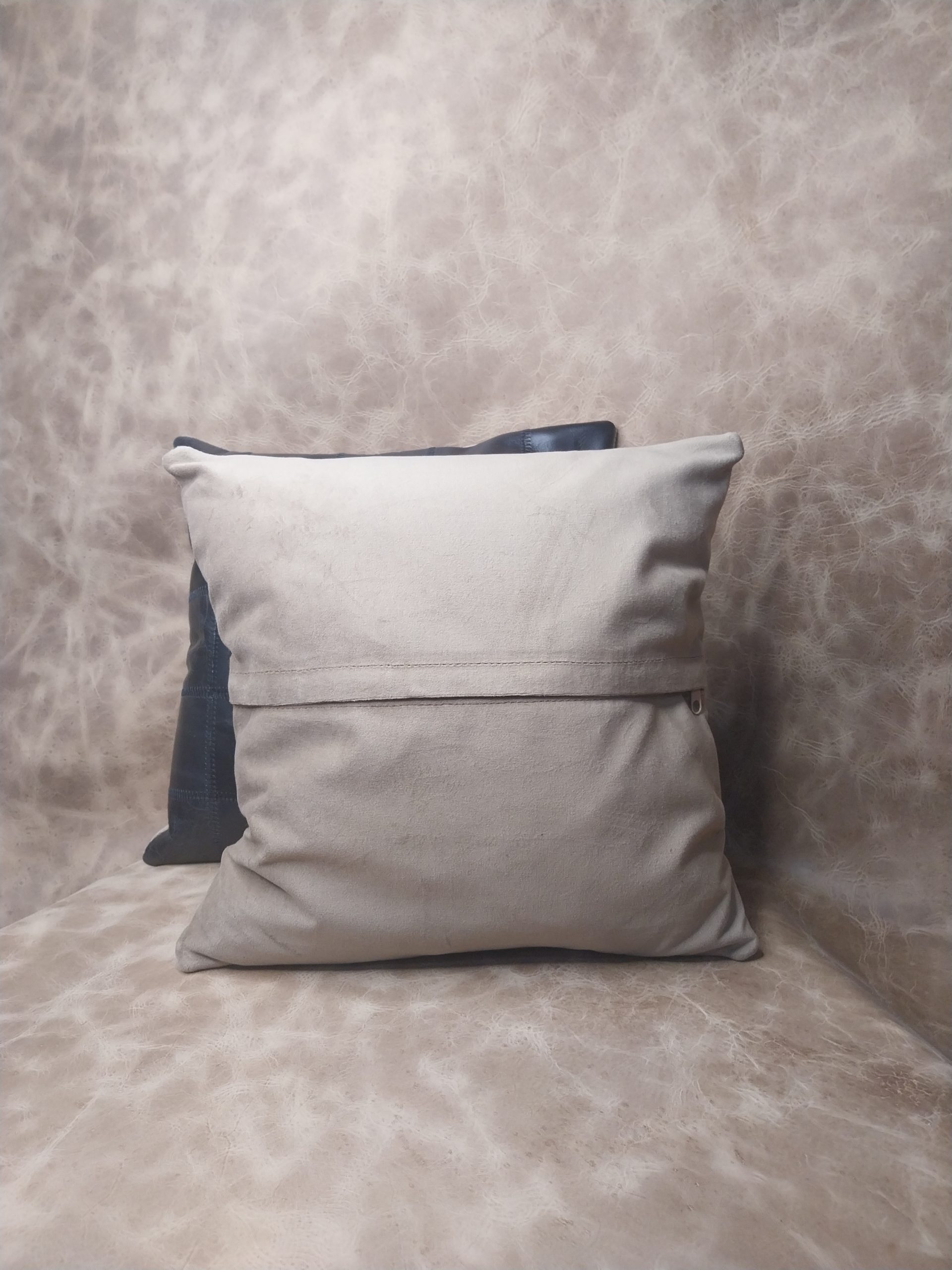 funda cojín cuero 40x40 cm aprox. - Image 2