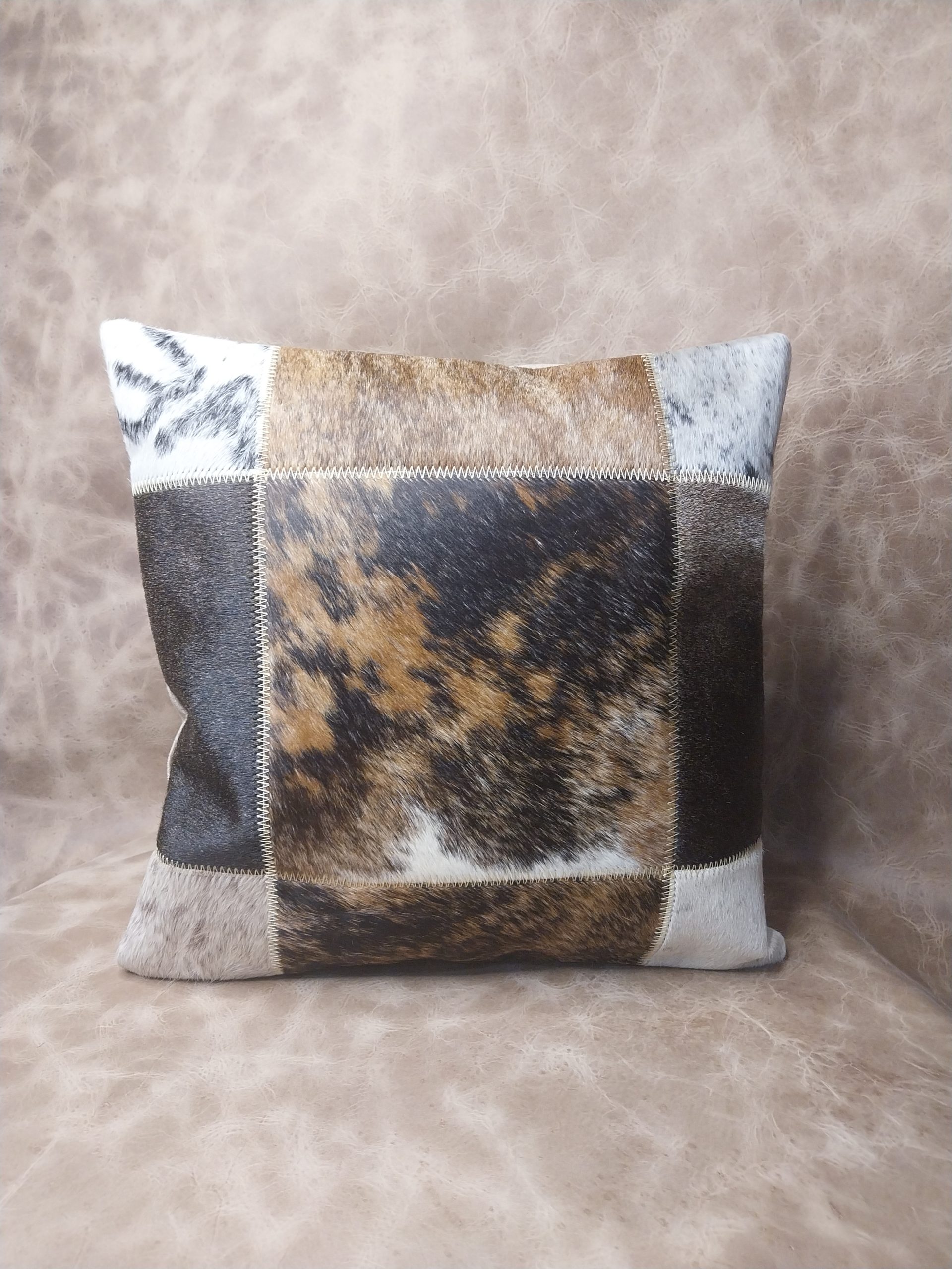 funda cojín cuero con pelo 40x40 cm aprox.